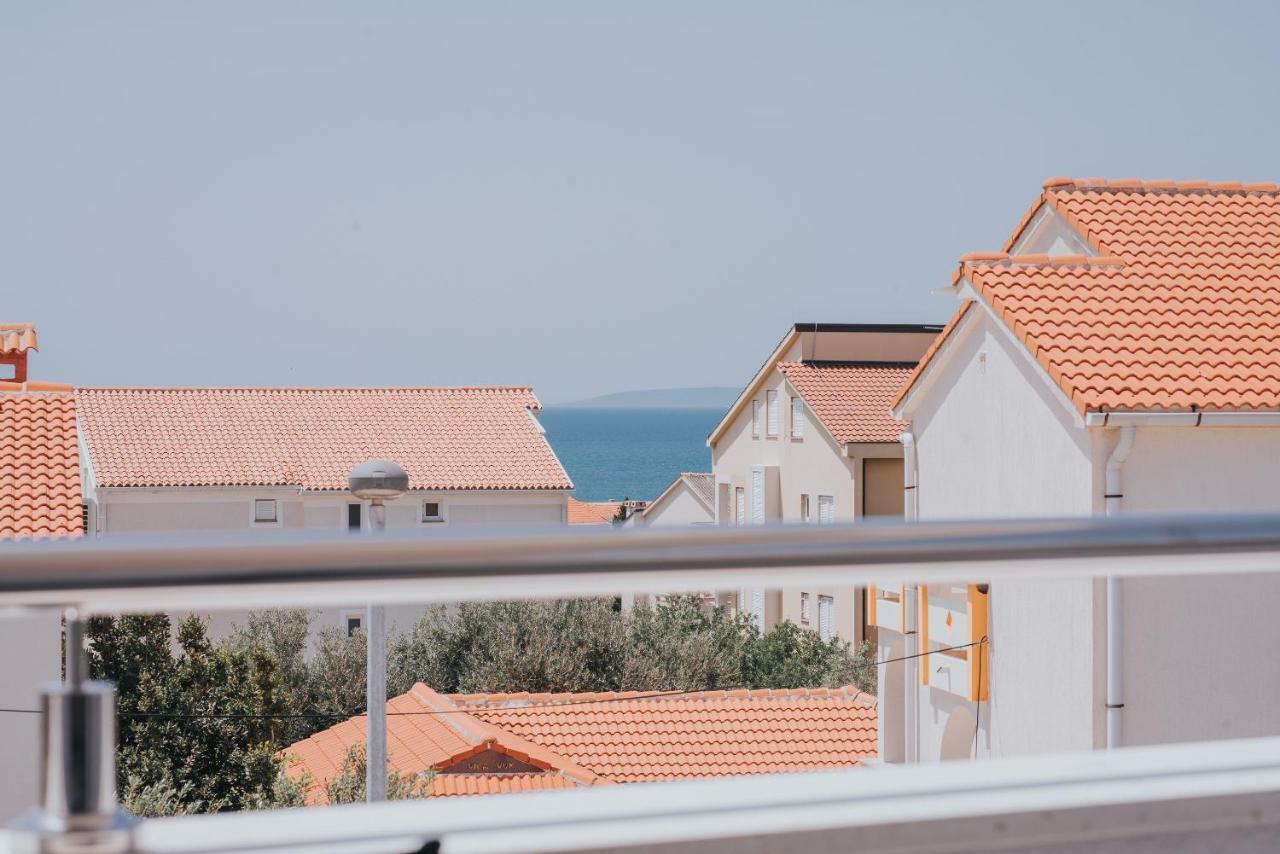 Apartments Pool Villa Aldura Novalja Eksteriør bilde